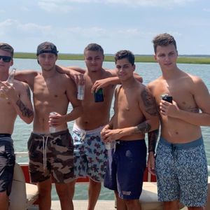 Meet your Posher, Ethan